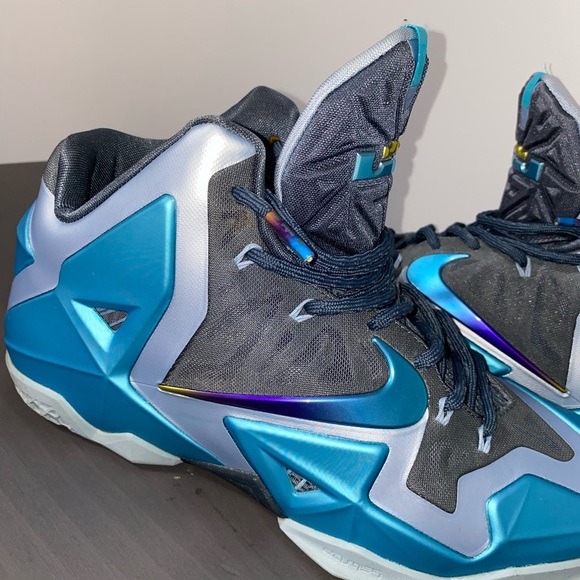 Nike - Picture 16 of 16